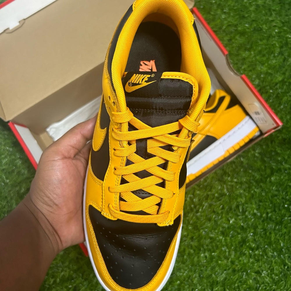 Size 9.5M - Nike Dunk Low ‘GoldenRod’ - Picture 2 of 8